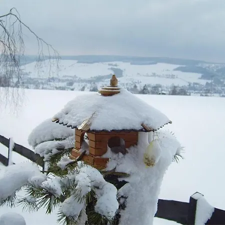 아파트 By The Forest