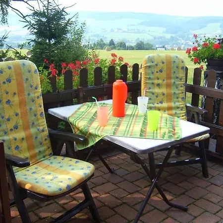 By The Forest 올번하우